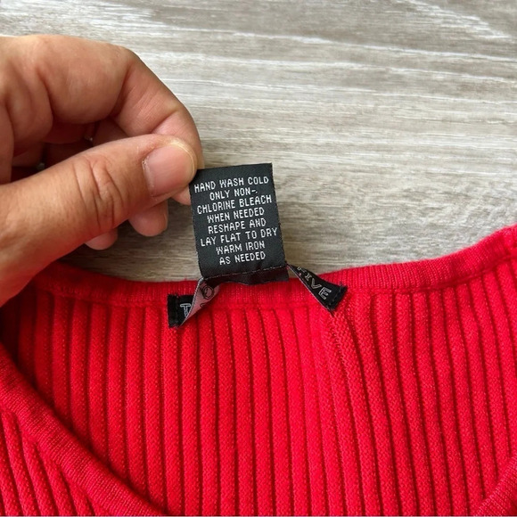 Two Twenty Five Red Ribbed Sweater  Dress - Picture 8 of 13